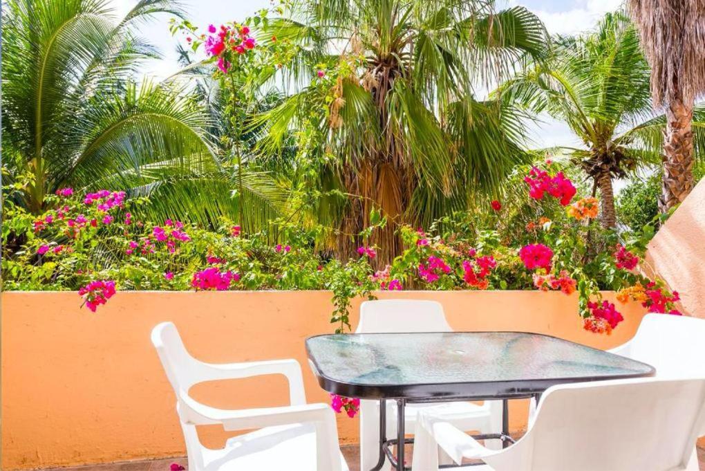 Lovely Villas & Great Price At Hotel Zone W/ Free Beach Access Канкун Екстер'єр фото